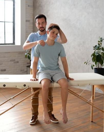 manual therapy dubai